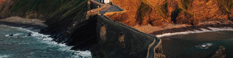 Explorons le Pays Basque.