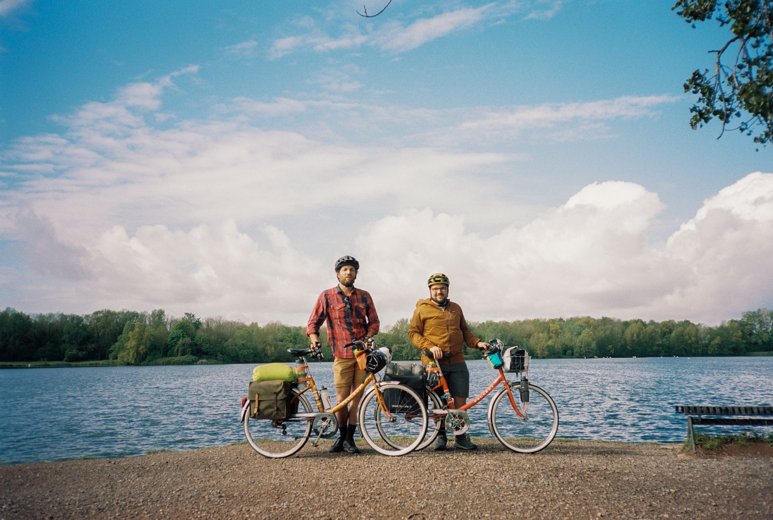 HEM À US, micro-aventure bikepacking et seconde main